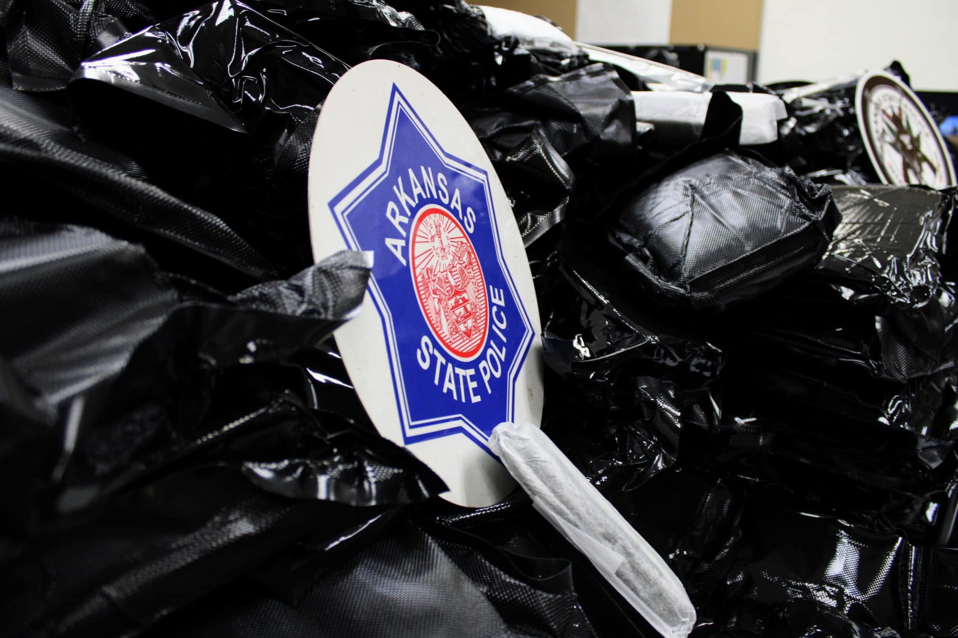 ARKANSAS STATE POLICE TRAFFIC STOP NETS MORE THAN 800 POUNDS OF HIGH ...